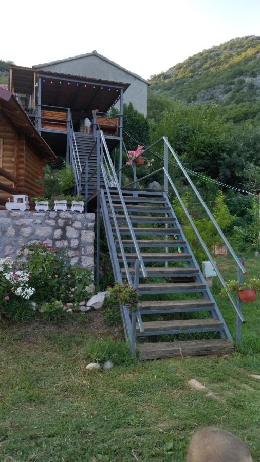 Camp Sunny Hills Hotel Virpazar Eksteriør billede