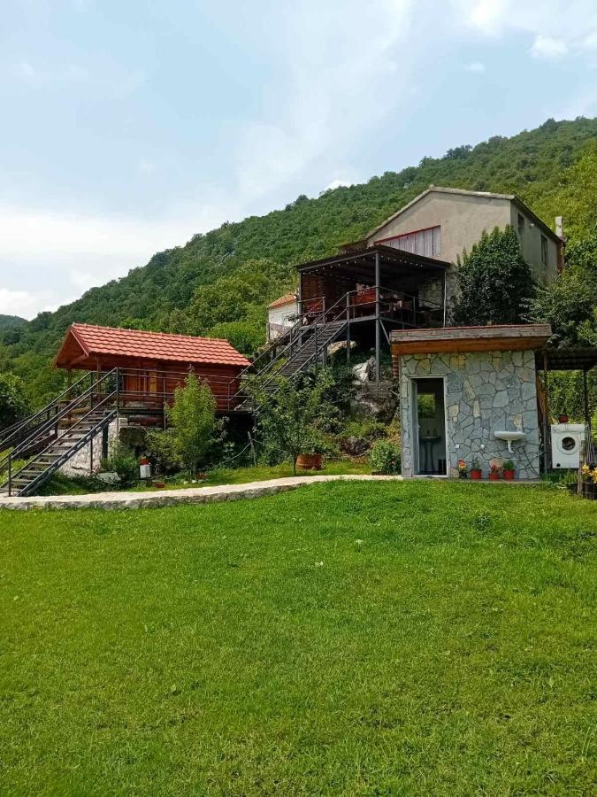 Camp Sunny Hills Hotel Virpazar Eksteriør billede