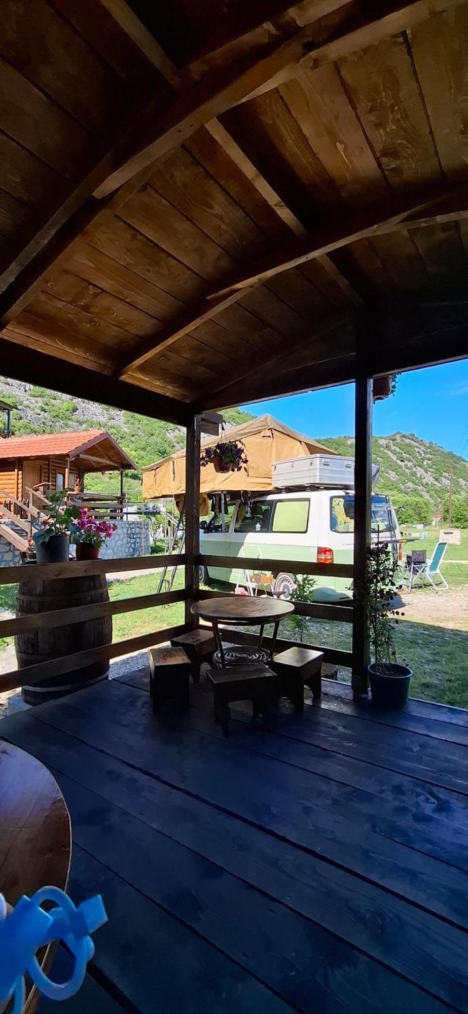 Camp Sunny Hills Hotel Virpazar Eksteriør billede